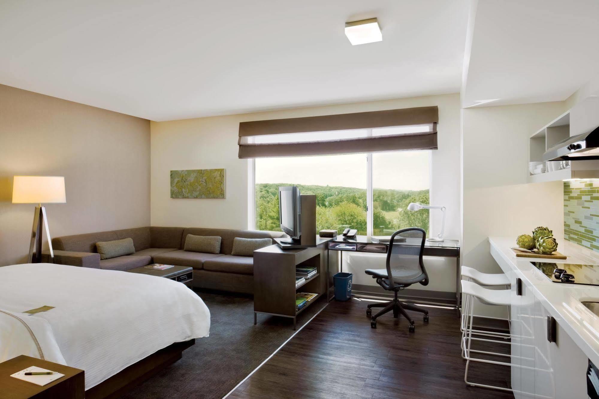 Отель Element Miami Doral Sweetwater Экстерьер фото
