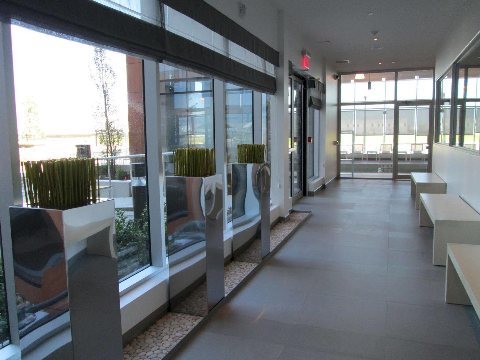 Отель Element Miami Doral Sweetwater Экстерьер фото