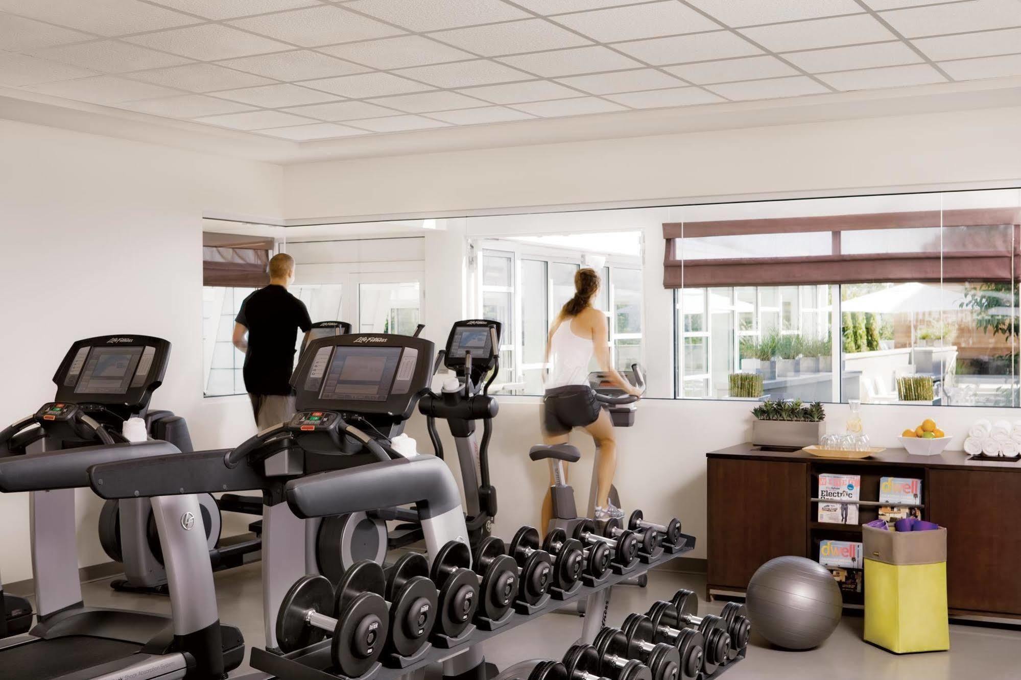 Отель Element Miami Doral Sweetwater Экстерьер фото